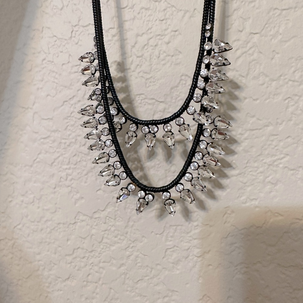 White House black market necklace